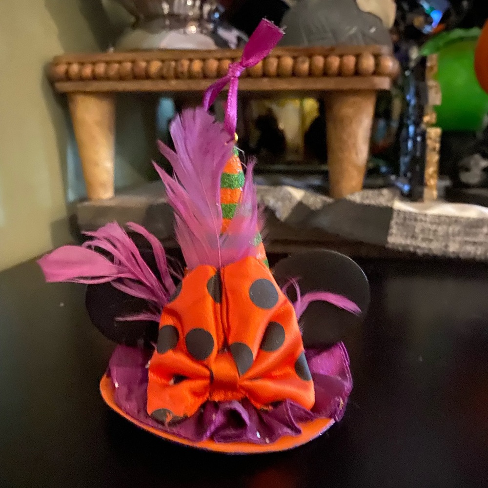 Walt Disney World parks rare Halloween Minnie Mouse witch hat ornament Mickey ✨